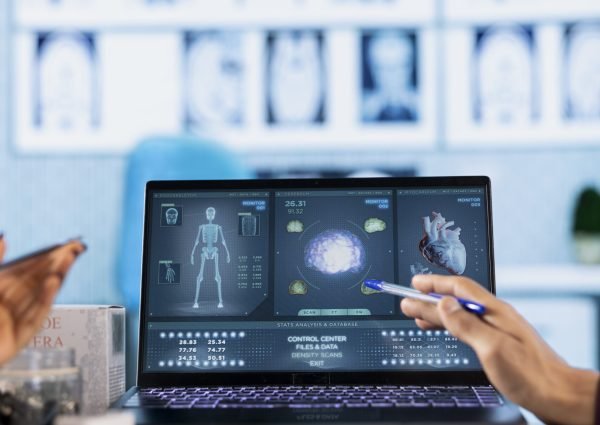 Kompleksinė bendra organizmo diagnostika ir pilnas sveikatos patikrinimas Cayra Clinic centre
